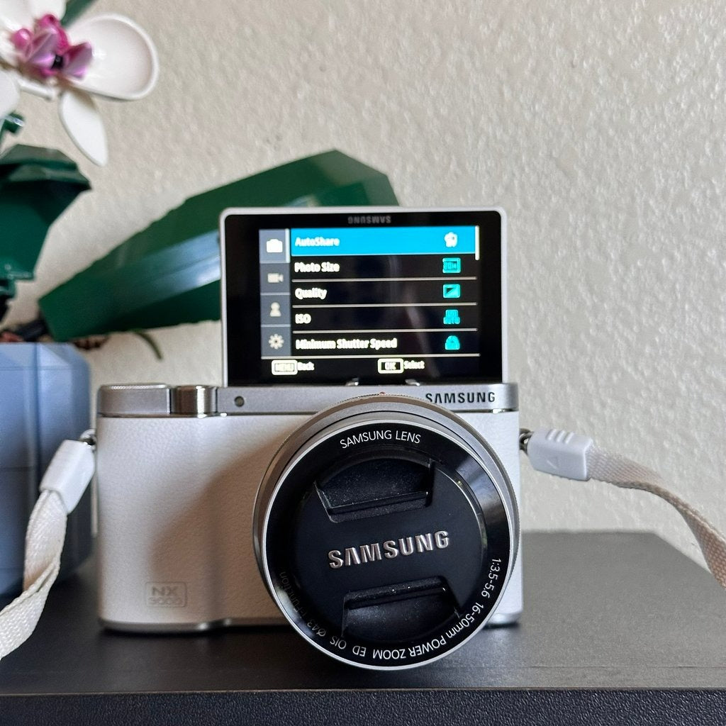 Samsung Nx3000 Mirrorless Digital Camera With 16 50Mm Lens White 20 3Mp Vlog Rk