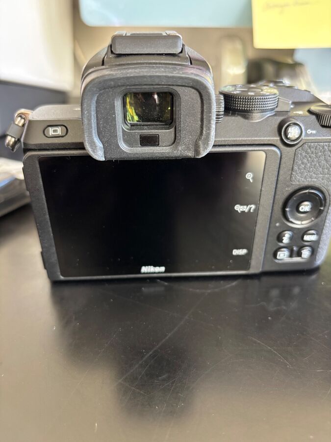 Nikon Z 50 20.9Mp With 16-50Mm Vr Lens Kit Mirrorless Camera - Black