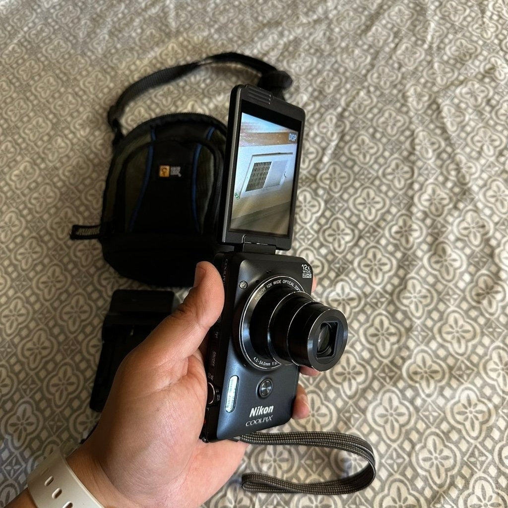 Nikon Coolpix S6900 Black 16 0Mp 12X Zoom Wifi Digital Camera Great Condition Ft