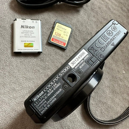 Nikon Coolpix S7000 16 Mp Compact Digital Camera Black Cx