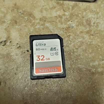 Canon G7X Mark Ii With Tripod Wa