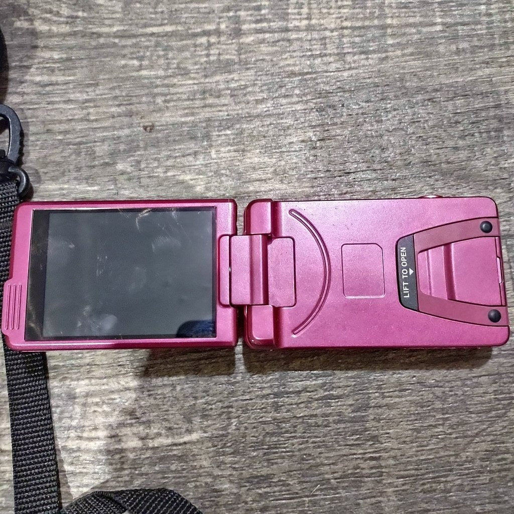 Nikon Coolpix S6900 Pk Digital Camera Glossy Pink 12X Optical Zoom 16 02Mp Wi Fi Zv