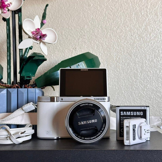 Samsung Nx3000 Mirrorless Digital Camera With 16 50Mm Lens White 20 3Mp Vlog Rk