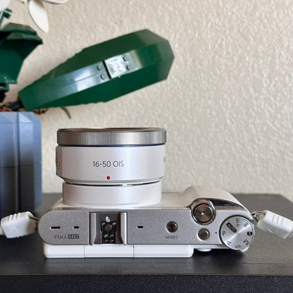 Samsung Nx3000 Mirrorless Digital Camera With 16 50Mm Lens White 20 3Mp Vlog Rk