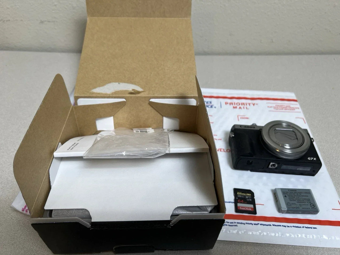 Canon - PowerShot G7 X Mark III 20.1-MP Digital Camera - silver/black