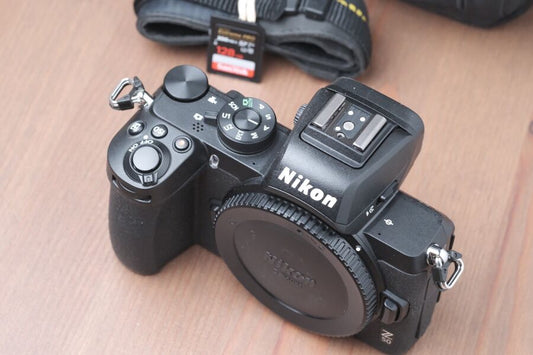 Nikon Z50 20.9Mp Mirrorless Digital 4K Camera W/128Gb Sd And Bag ~105 Clicks!