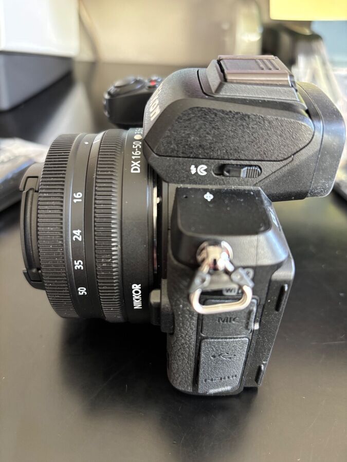 Nikon Z 50 20.9Mp With 16-50Mm Vr Lens Kit Mirrorless Camera - Black