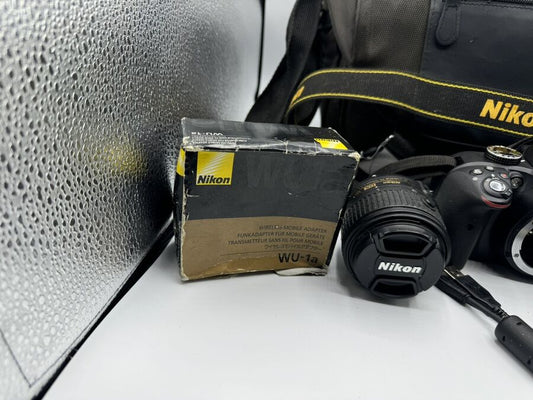 Nikon D3300 24.2Mp Digital Slr Camera  18-55Mm/55-200Mm Wireless Mobil Adapter